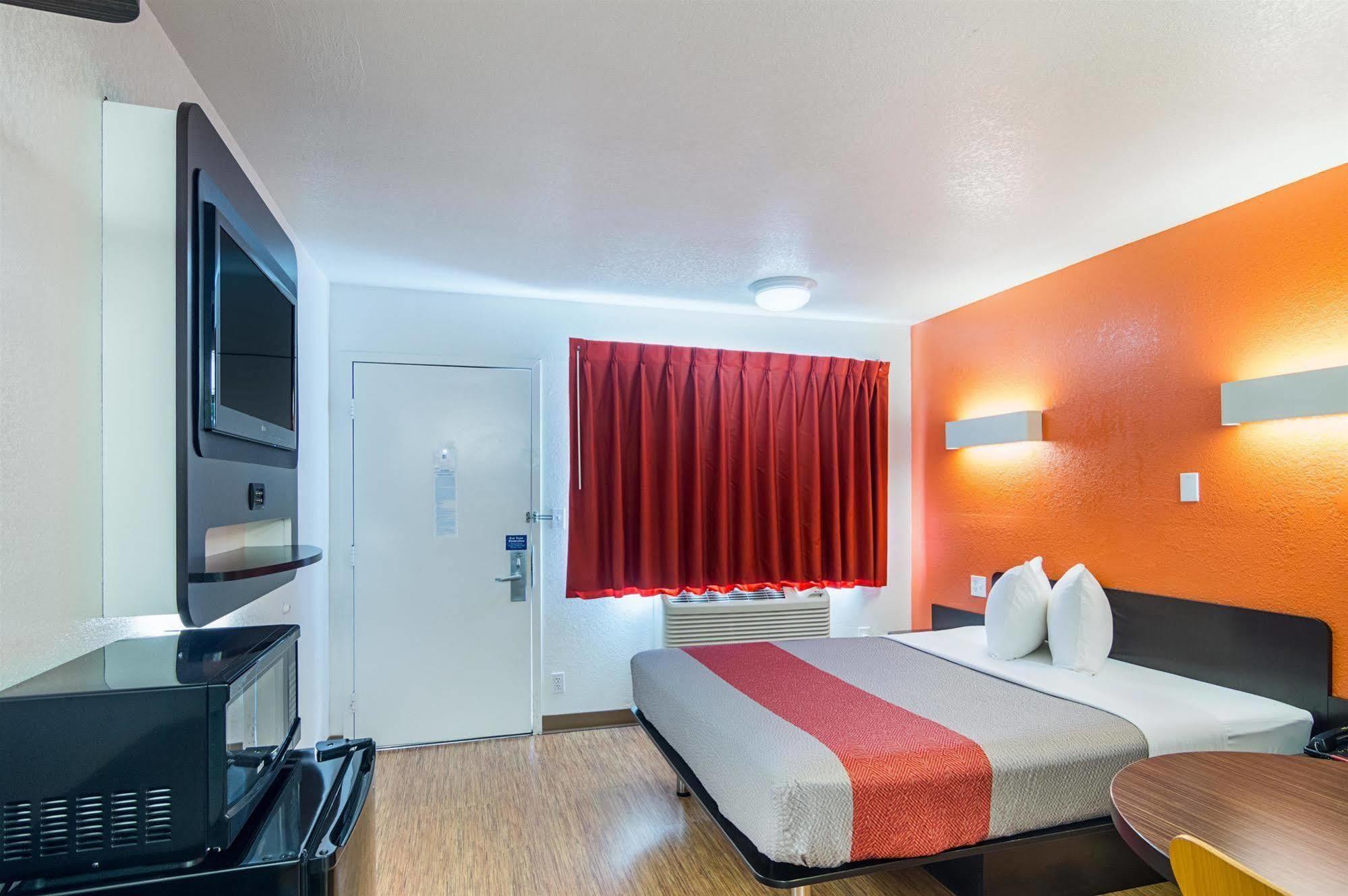 6-ardmore, Ok Hotel