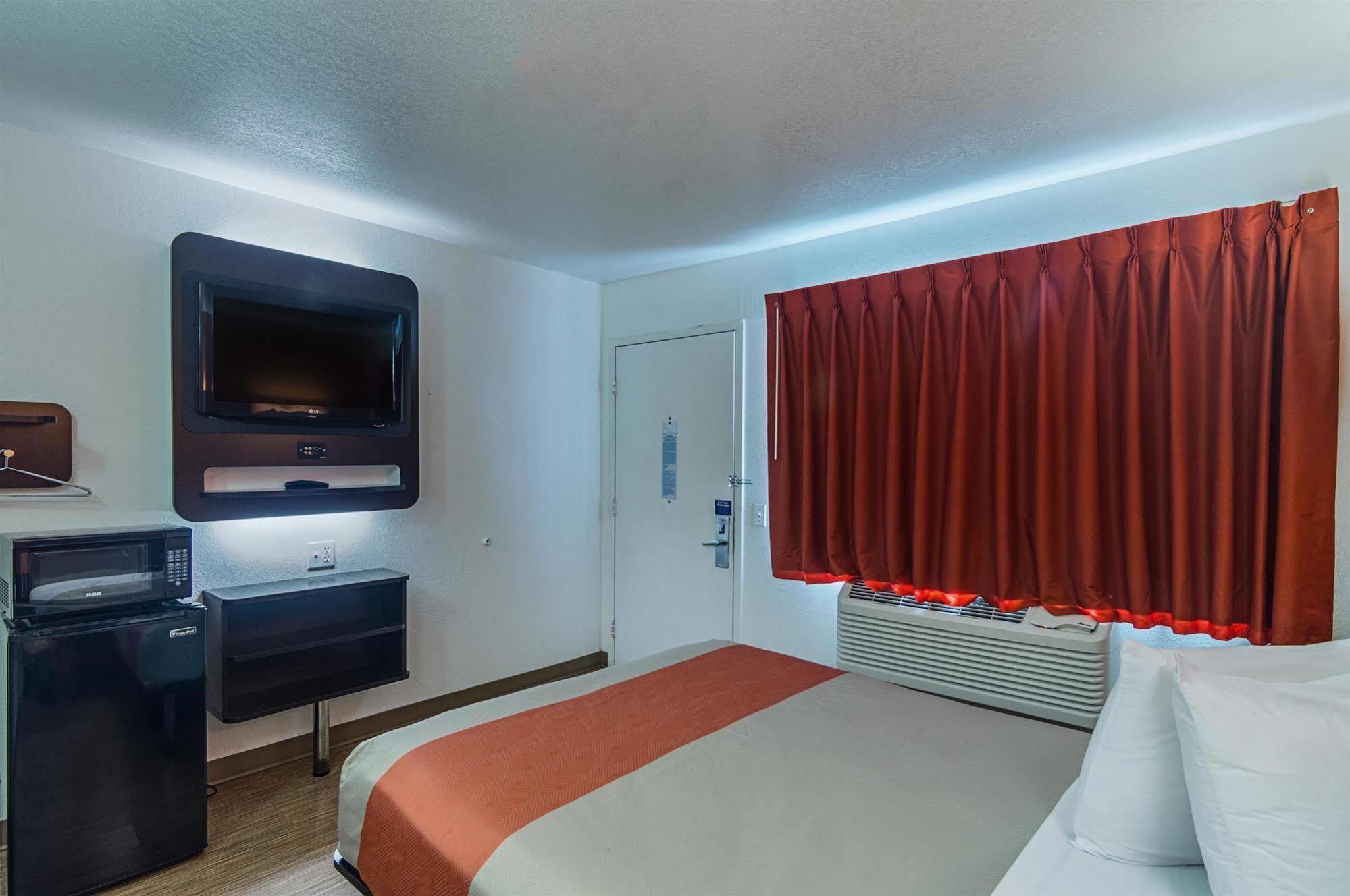 6-ardmore, Ok Hotel